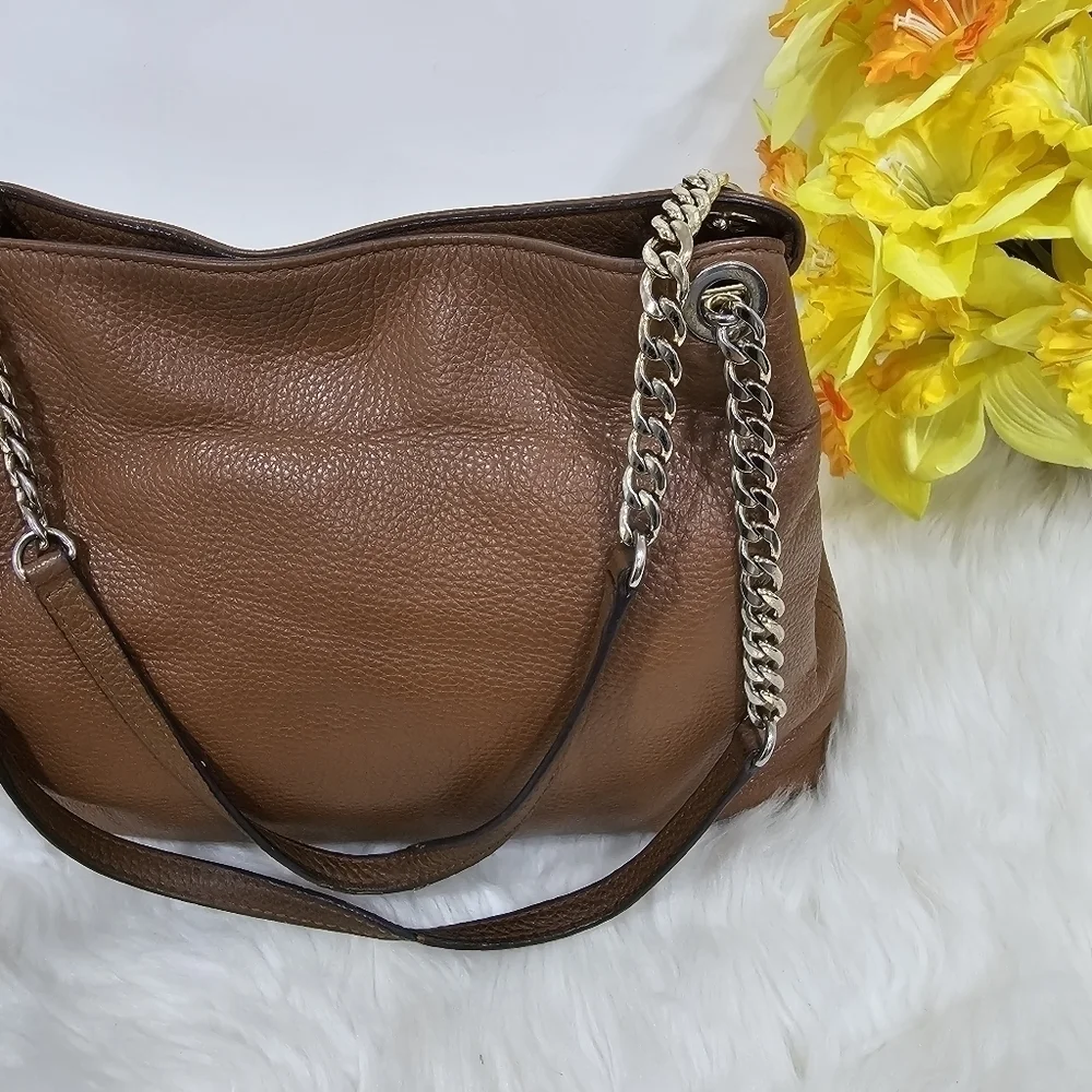 Michael Kors jet set large shoulder brown leather bag